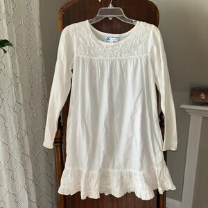 Vintage white cotton long-sleeved nightgown embroidered Samson small - flaw